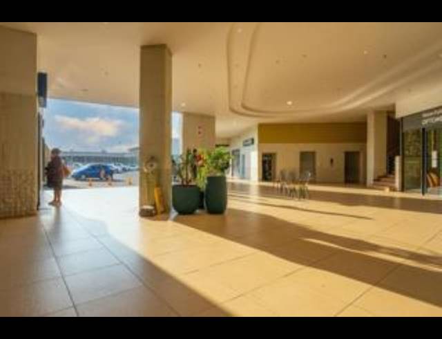 1,137M² BUSINESS CENTRE TO LET IN WATERFALL